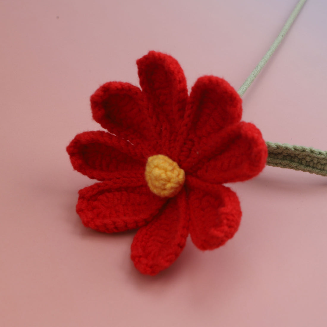 Gesang Flower — Red
