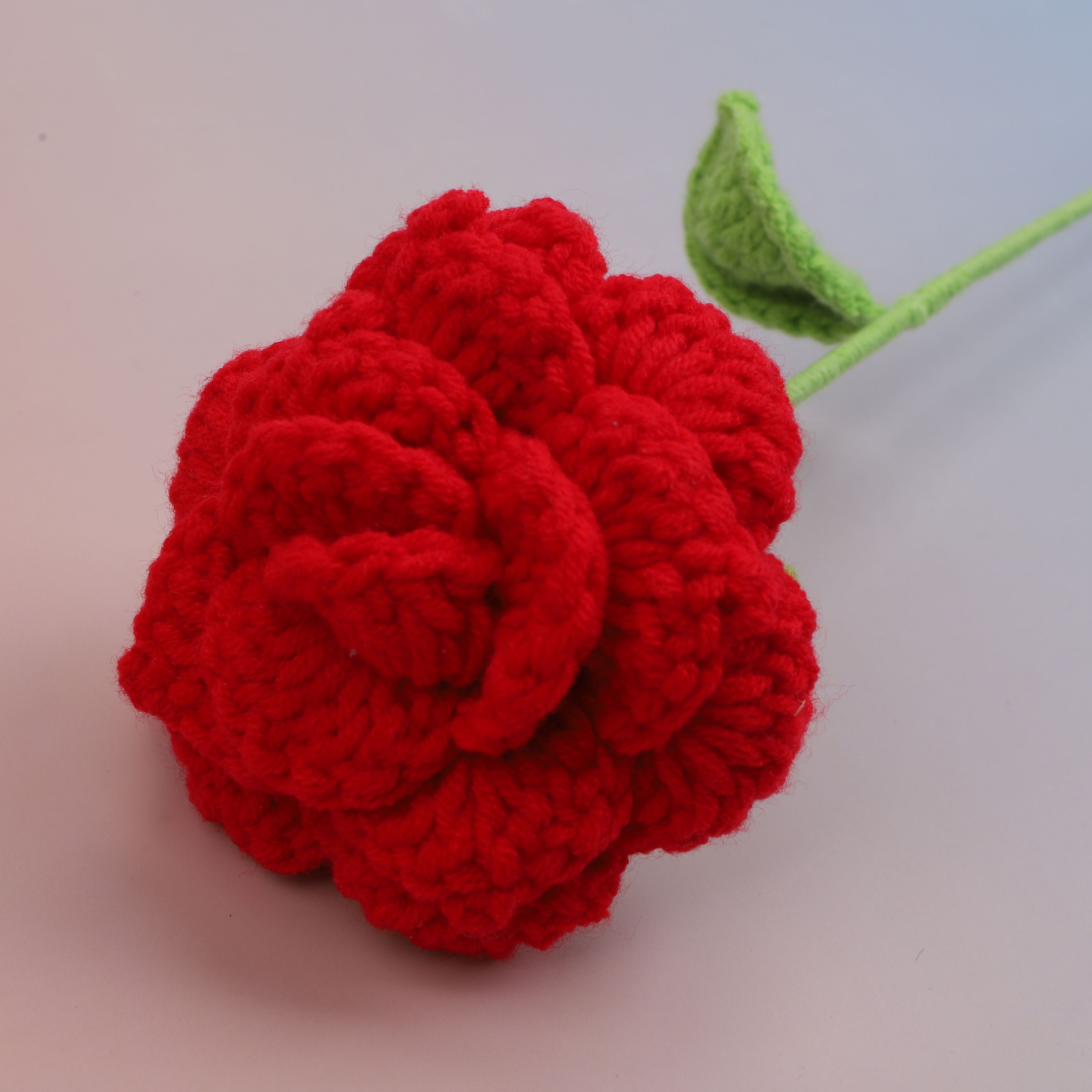 Rose-sharp angle