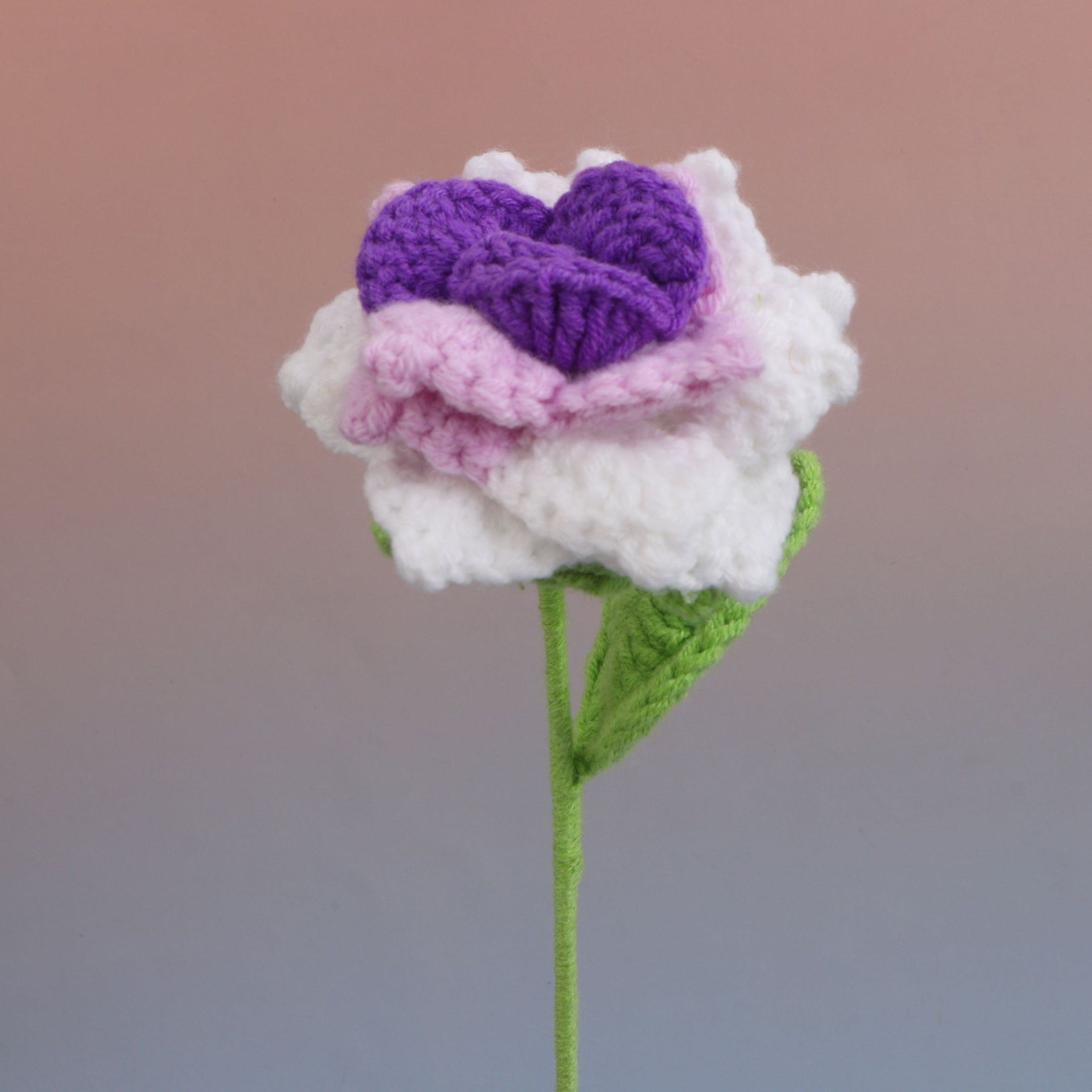 Rose-sharp angle