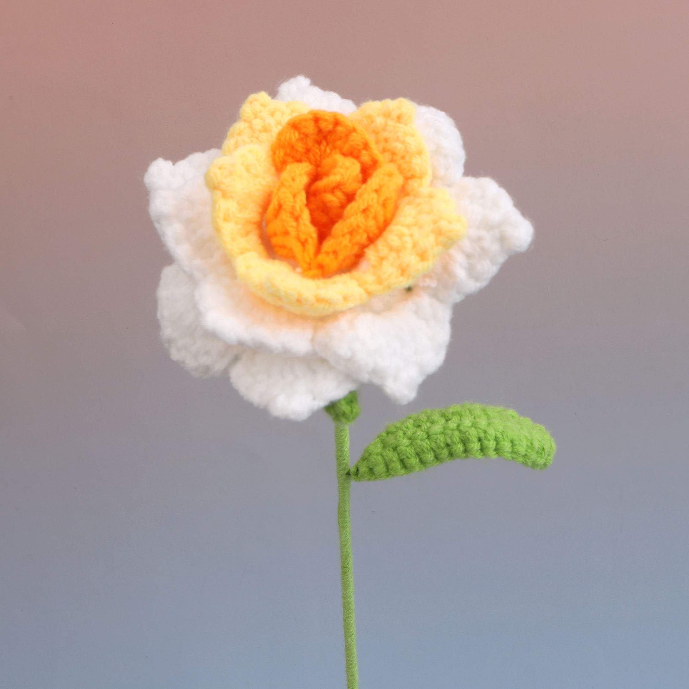 Rose-sharp angle